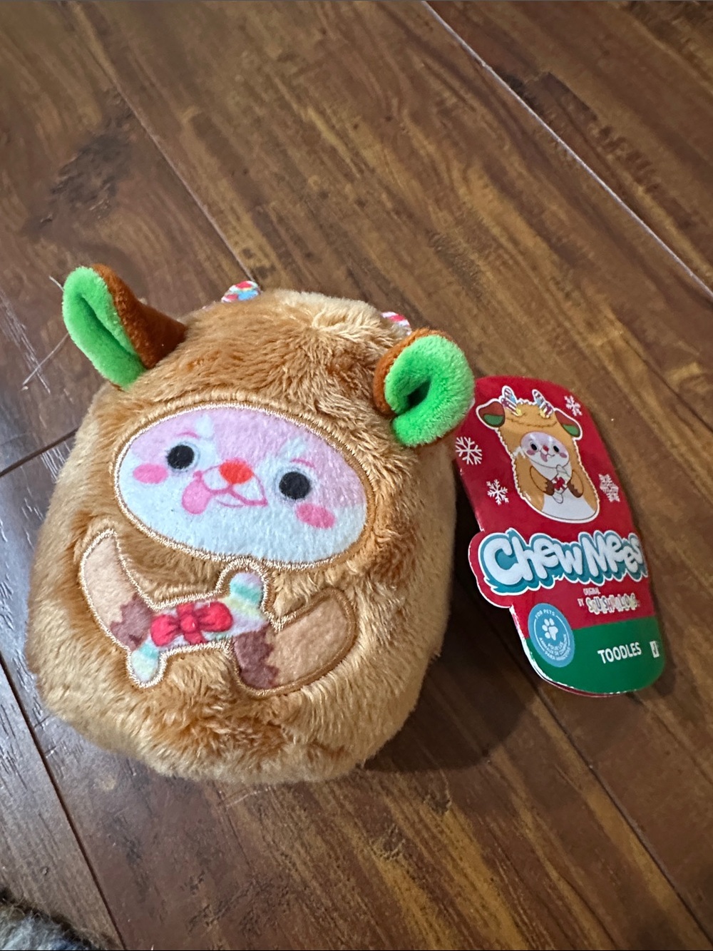 Squishmallows ChewMees “Toodles” Holiday Reindeer Dog Toy
by Jazwares